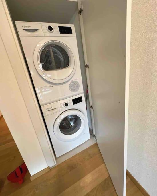 Neubau In Zuerich Oerlikon Lejlighed Eksteriør billede